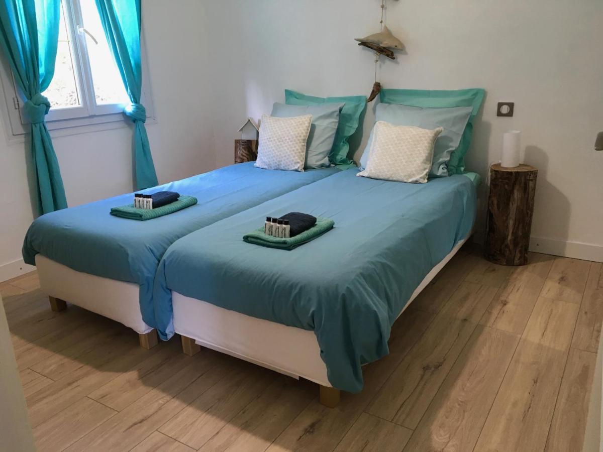 Bed,Kitchen And Swimming Pool Villa Esterel Сен-Рафаэль Экстерьер фото